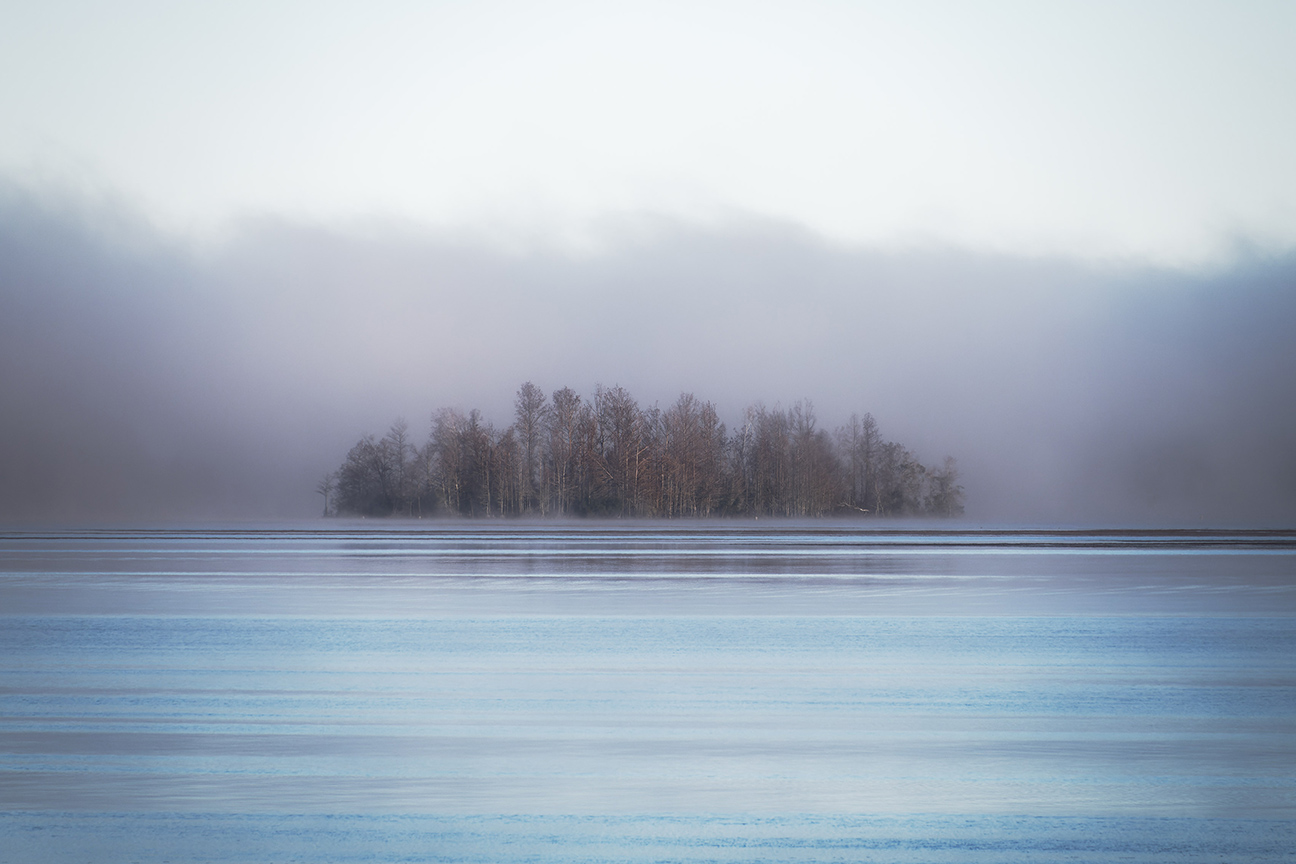 island-in-the-mist.jpg