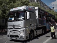 7lorry.jpg
