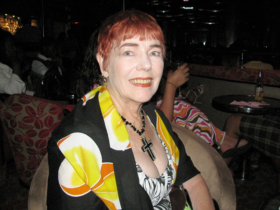 Carla_G00641R.jpg