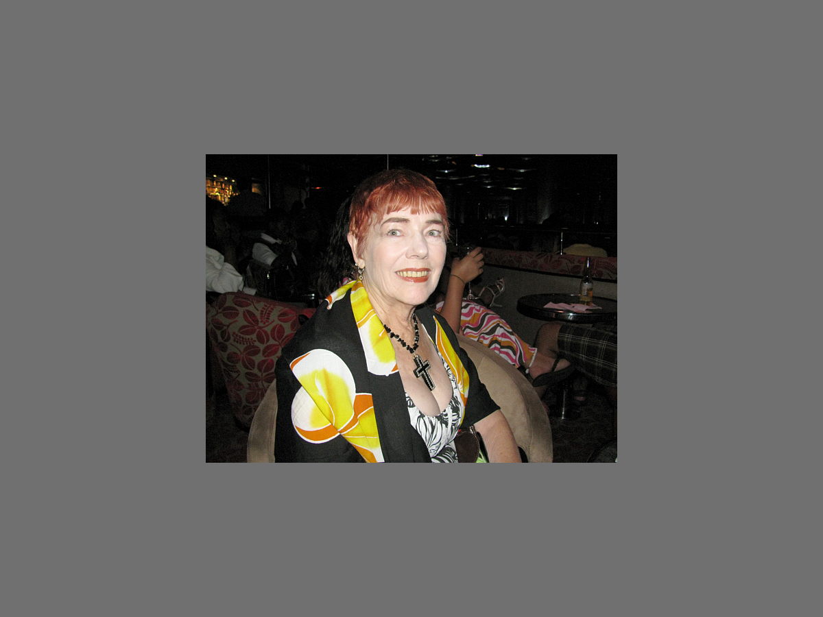 Carla_G00641-02.jpg