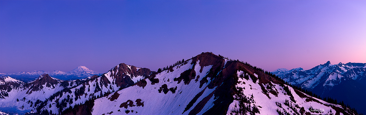 11PowerBowlToMtAdamsAfterSunset_Panorama1.jpg