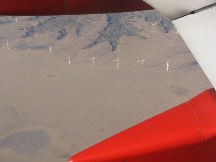 Wind_G03178-01_R700.jpg