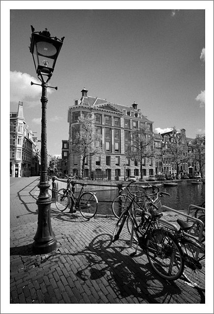 keizersgrachtamsterdam600_zpsxnptodvv.jpg
