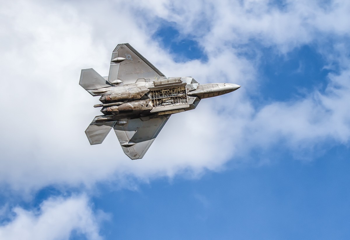 Open-F-22-2.jpg