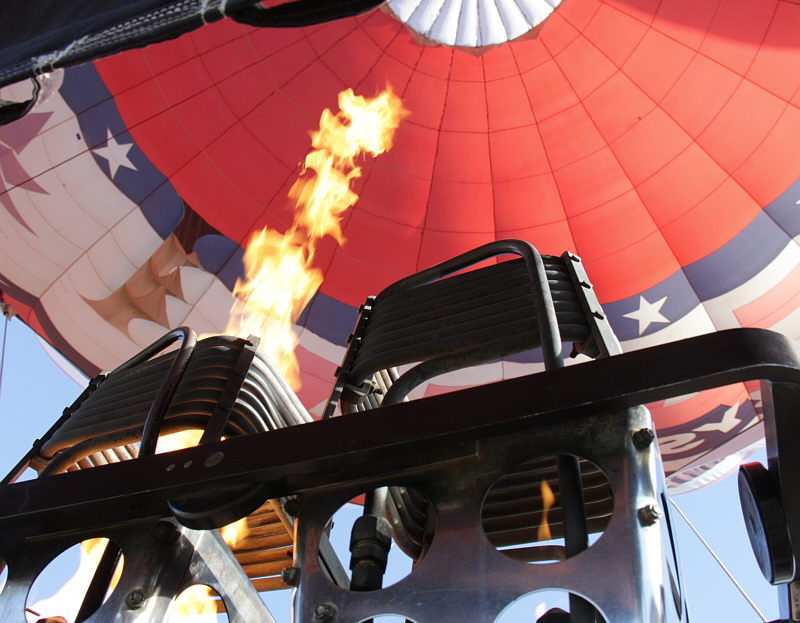 Balloon_F35207-01-C1-S800.jpg
