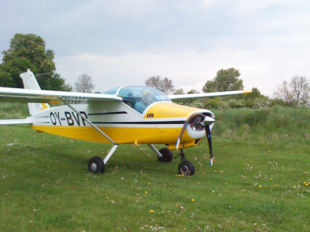 avion.JPG