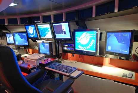 Bon_20Pigall_20ROV_20room_small1.jpg