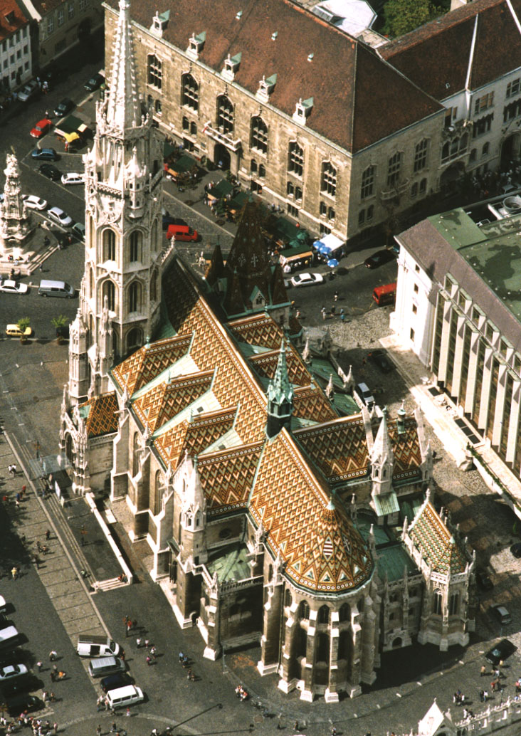 Buda_Castles-Matthias_Church.jpg