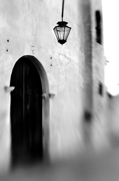 185212390_qPPdS-L.jpg