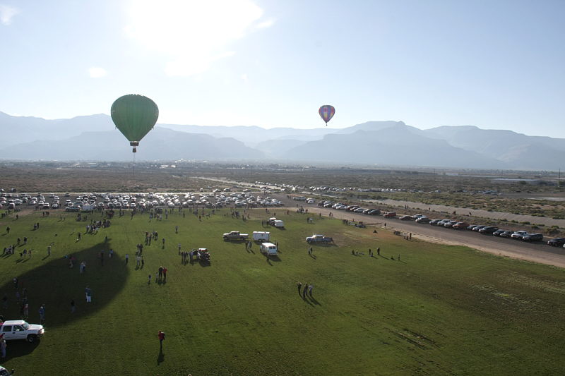Balloon_F35196-01-S800.jpg