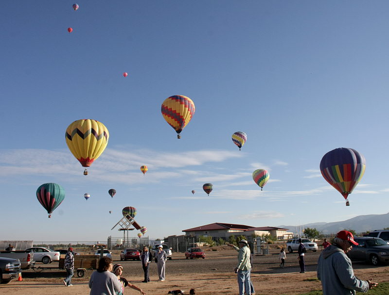 Balloon_F35103-01-C1-S800.jpg