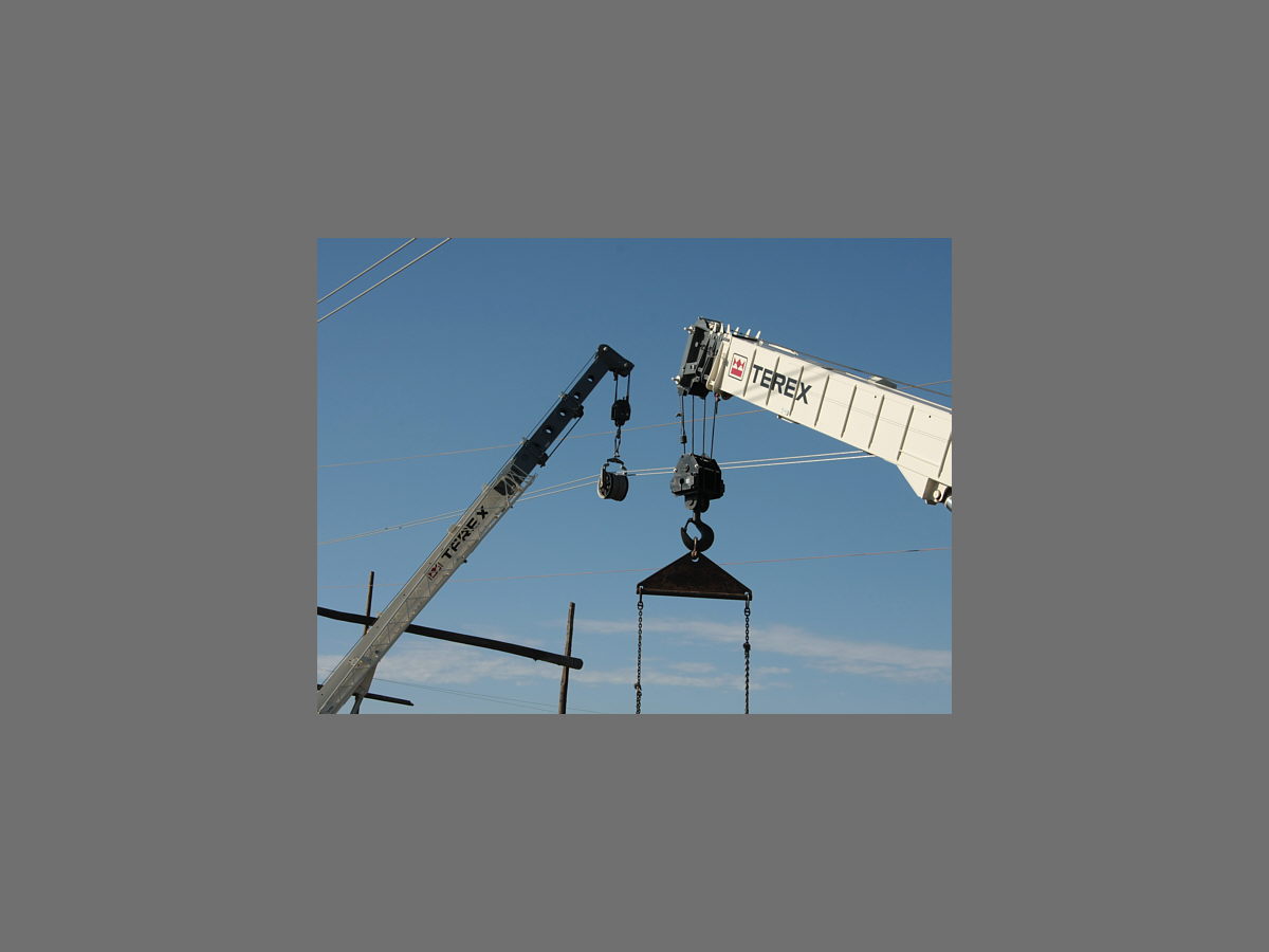 345kV_F11849-02.jpg