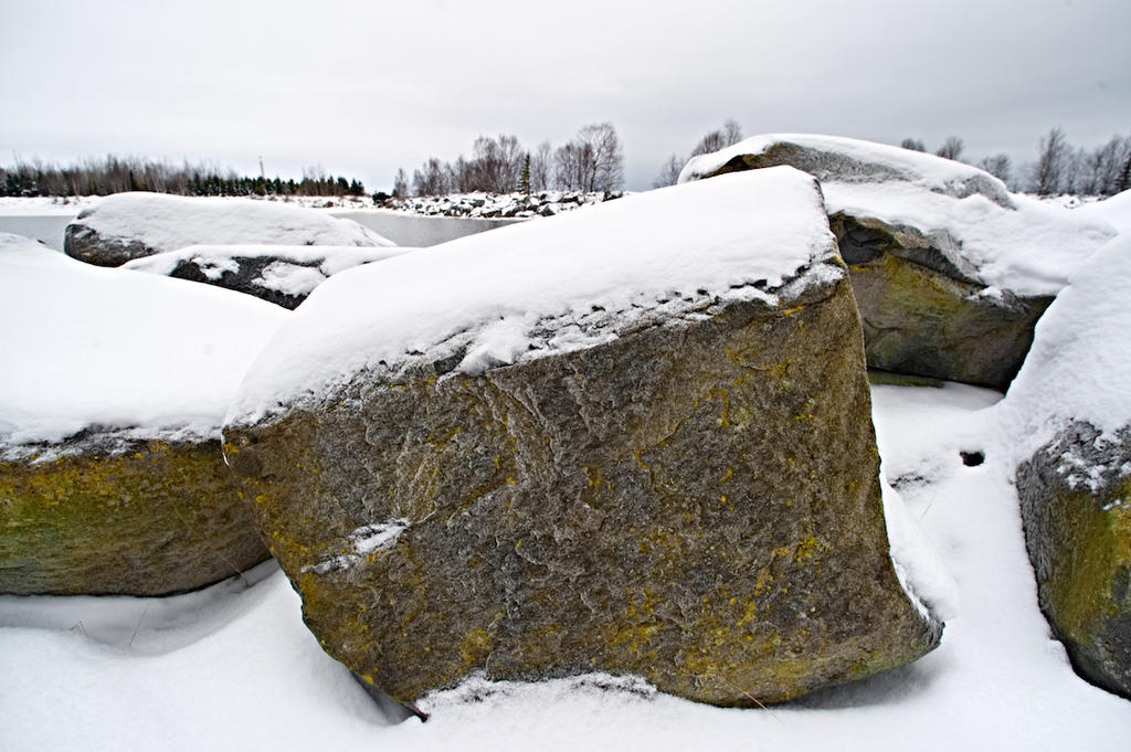 rocks__chippewa_park__thunder_bay_by_rufusthered-dbykg7b.jpg